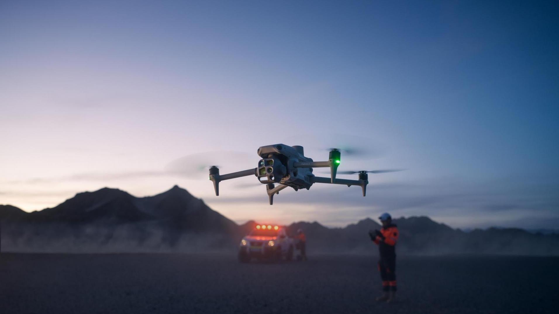 壹联科技首页背景图