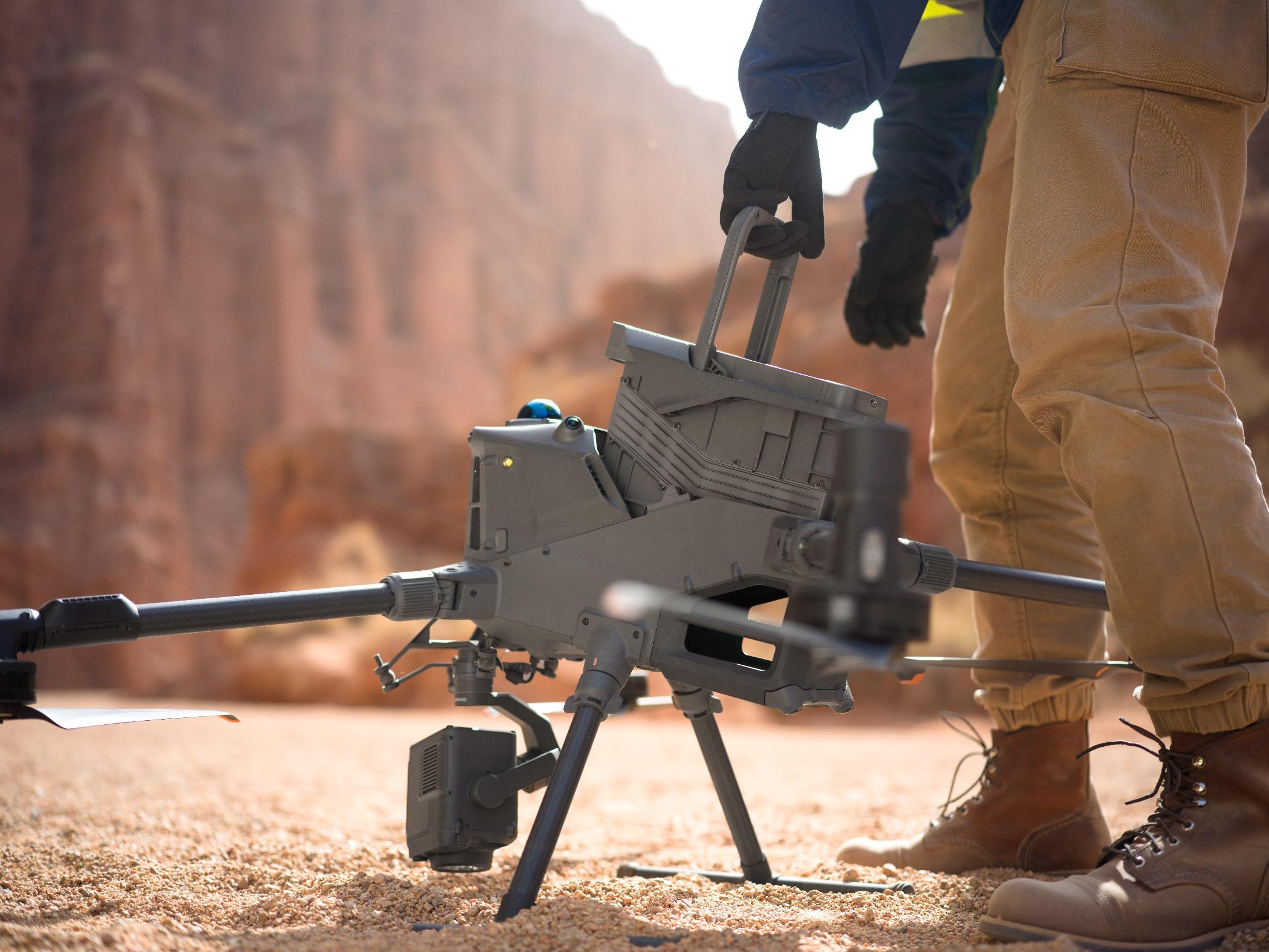 无人机智能巡检作业场景